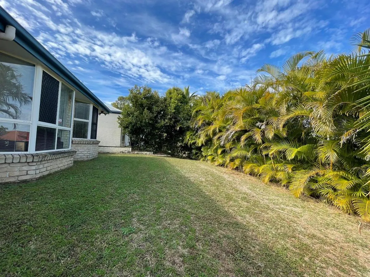 Holiday home Chill Lux Spa Unit North Lakes Australia