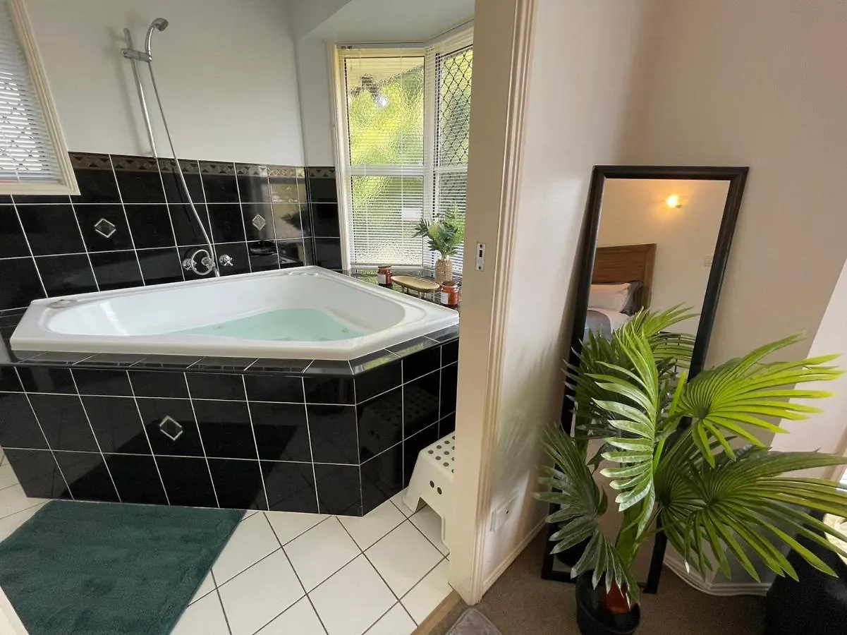 Holiday home Chill Lux Spa Unit North Lakes