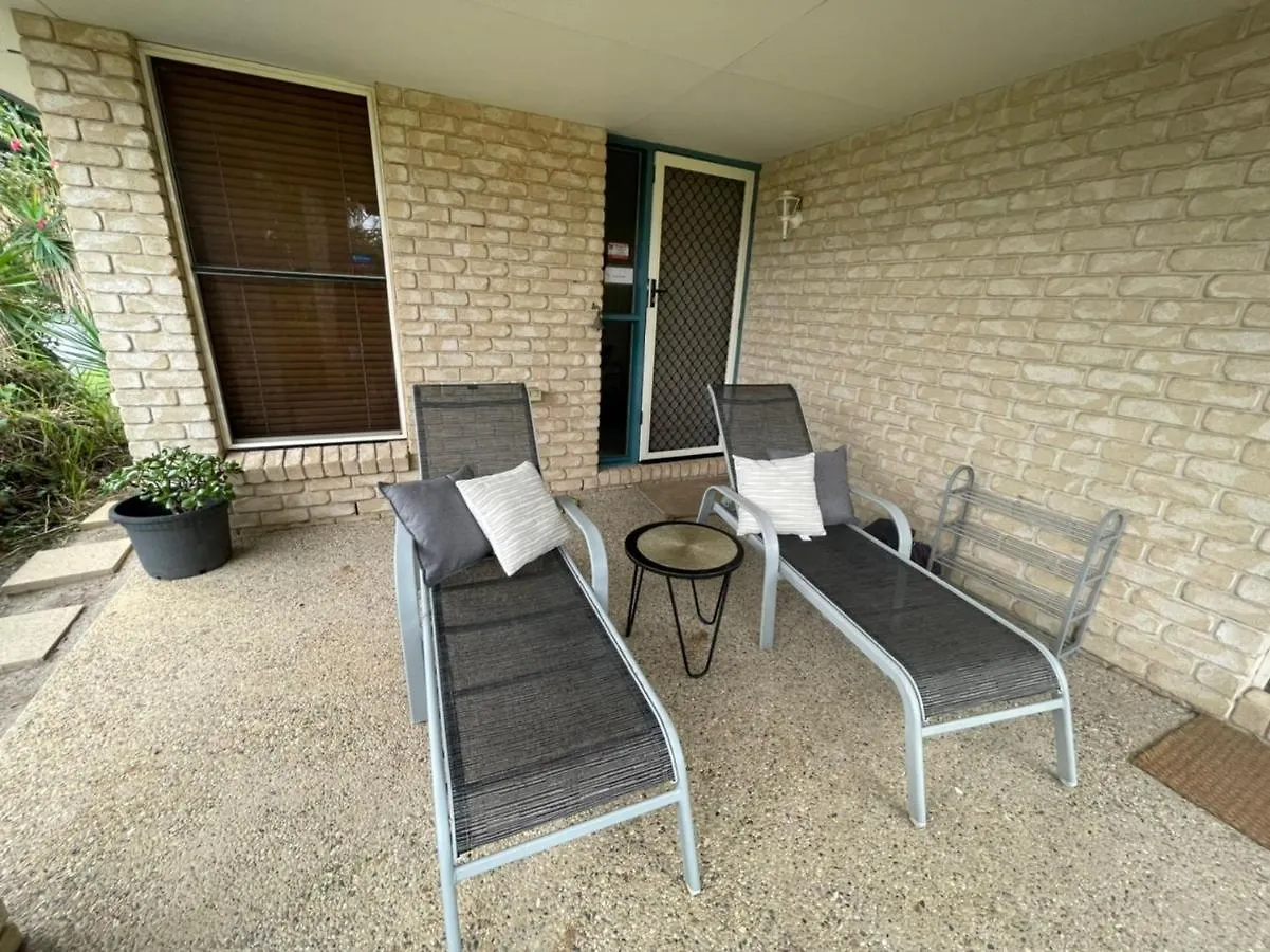 Chill Lux Spa Unit North Lakes 0*,